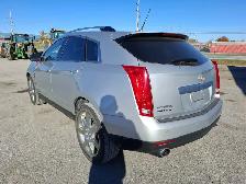 2010 Cadillac SRX - Photo 7
