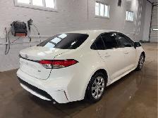 2022 Toyota Corolla - Photo 4