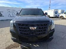 2020 Cadillac Escalade ESV - Photo 2