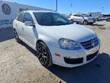 2010 Volkswagen Jetta - Photo 3