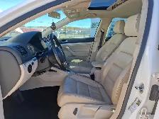 2010 Volkswagen Jetta - Photo 10