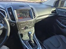 2015 Ford Edge - Photo 12