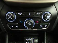 JEEP CHEROKEE 2016 SPORT 4X4 130 300 KM JAMAIS ACCIDENTE BANCS & - Photo 27