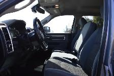 2020 Ram 1500 Classic 4x4 Crew Cab 5'7' Box Slt Crew Cab Short B - Photo 9