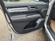 2027 GMC Terrain AWD Elevation - Photo 8