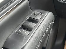2027 GMC Terrain AWD Elevation - Photo 18