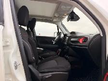 2022 Jeep Renegade Trailhawk AWD | Command Start | Heated Seats - Photo 19
