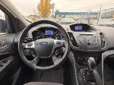 2014 Ford Escape SE AWD | No Accident | Remote Start - Photo 13