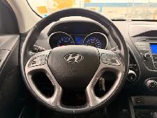 2014 Hyundai Tucson GLS AWD | No Accident | Panoramic Roof - Photo 14