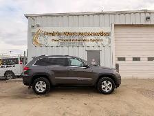 2015 Jeep Grand Cherokee Laredo AWD | Dual Climate Control | Pow - Photo 4