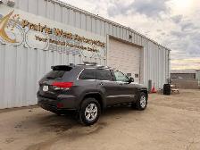 2015 Jeep Grand Cherokee Laredo AWD | Dual Climate Control | Pow - Photo 5
