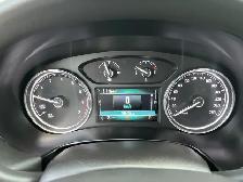 2018 Buick Enclave Essence AWD/ HEATED LEATHER/ 7 PASSENGER/ SUN - Photo 10