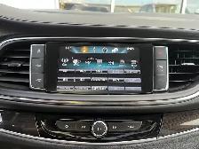 2018 Buick Enclave Essence AWD/ HEATED LEATHER/ 7 PASSENGER/ SUN - Photo 11