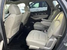 2018 Buick Enclave Essence AWD/ HEATED LEATHER/ 7 PASSENGER/ SUN - Photo 16