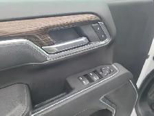 2025 Chevrolet Silverado 1500 LT | 5.3L V8 | HEATED SEATS - Photo 10