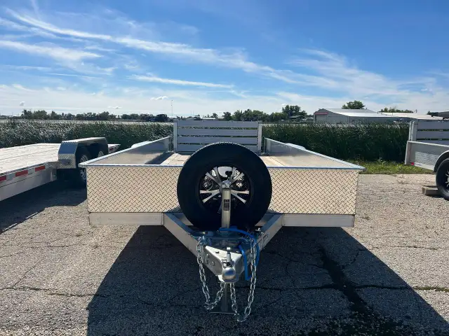 2027 Stronghaul Utility Trailer 82 x 16' Stronghaul Solid Side T