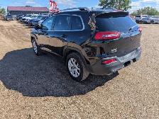 2015 Jeep Cherokee North 4WD 4dr North - Photo 18