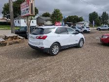 2019 Chevrolet Equinox LS FWD 4dr LS w/1LS - Photo 2