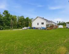 Maison à louer au Rez-de-chaussée avec cours. - Photo 2