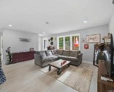 Maison à louer au Rez-de-chaussée avec cours. - Photo 4