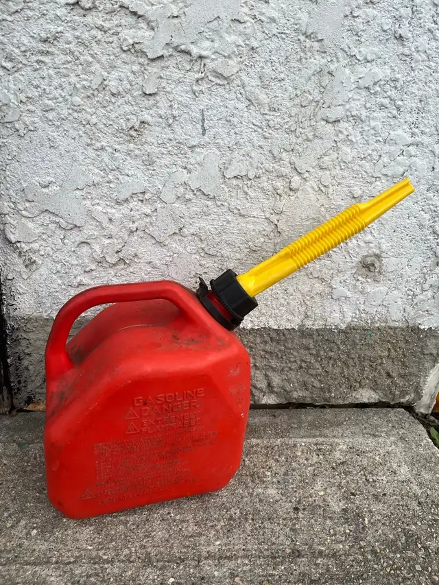 5L gas can