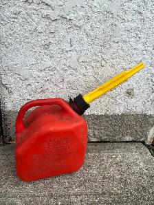 5L gas can