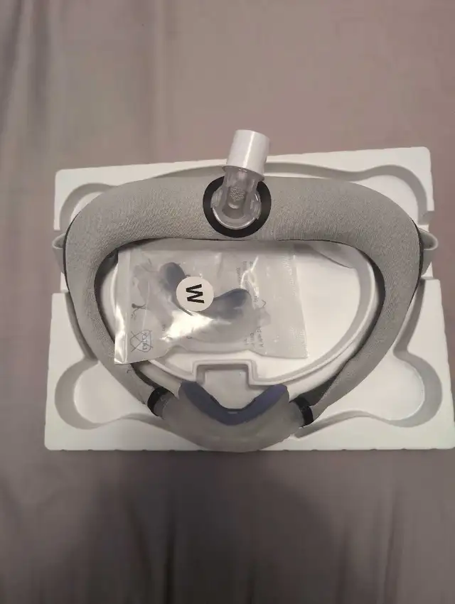 ResMed AirFit N30i CPAP mask