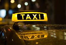 SERVICE DE TAXI DISPONIBLE