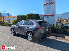 2021 Toyota RAV4 XLE XLE AWD, ONE OWNER, TOYOTA CERTIFIED - Photo 4