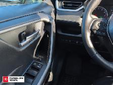 2021 Toyota RAV4 XLE XLE AWD, ONE OWNER, TOYOTA CERTIFIED - Photo 17