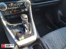 2021 Toyota RAV4 XLE XLE AWD, ONE OWNER, TOYOTA CERTIFIED - Photo 18