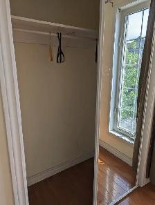 Large Bright Room Private Bath Parking @York University Village - Photo 6