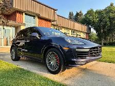 2017 Porsche Cayenne GTS - Photo 3
