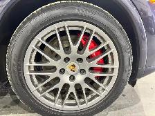 2017 Porsche Cayenne GTS - Photo 4