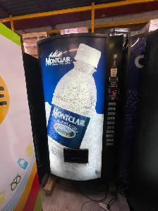 Vending Machines - Photo 4