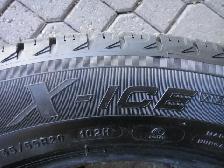 pneu d'hiver Michelin  235-55-20 - Photo 3