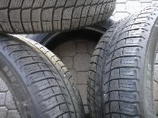 pneu d'hiver Michelin  235-55-20 - Photo 9
