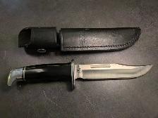 Buck #119 USA hunting knife
