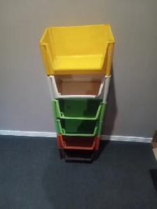 À DONNER! 34 bacs de rengement modulaire / 34 Stackable bins - Photo 3