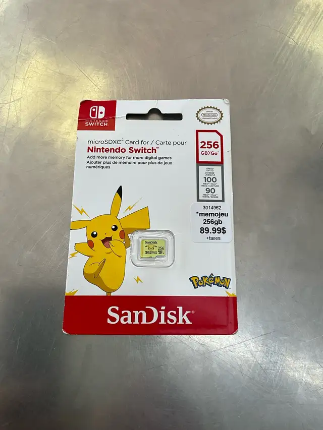 carte mémoire Sandisk de 256 gb neuf