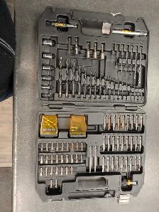 DeWalt drill and driver bit set