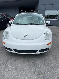 2009 VOLKSWAGEN BEETLE- Convertible