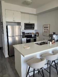 1 Bedroom   Den $1899 Beamsville - Photo 4