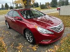 2011 Hyundai Sonata SE - Photo 2