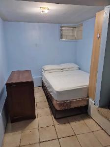 $625 - Cozy Basment &  2nd level - Photo 3