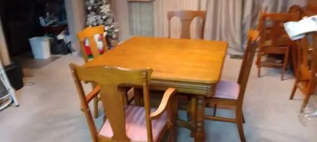 Dining Room Table Set