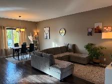 FANTASTIC townhouse for rent in Penhold! Garage & walkout - Photo 7