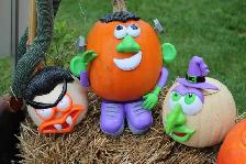 SELLING CHEAP KID'S HALLOWEEN COSTUMES $10.00 TO $25.00 EACH!