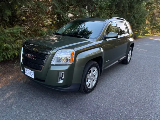2015 GMC TERRAIN AWD ONLY 65,300 Orig km Senior owned since n