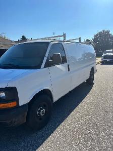 2010 GMC Savana 2500 extended - Photo 4